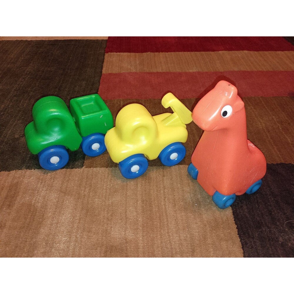 Little Tikes 3 Bundle Set, Trucks and Giraffe